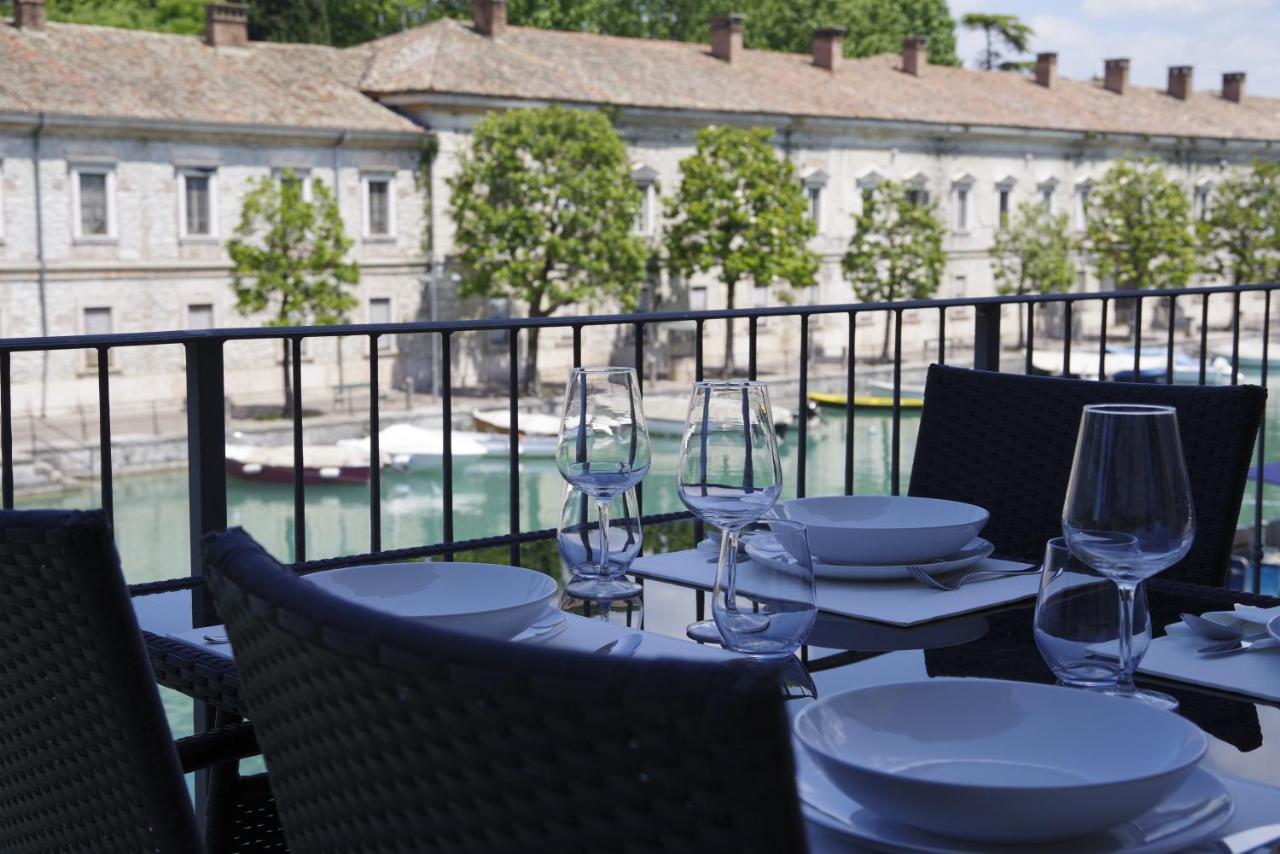Time To Relax - La Terrazza Sul Lago Пескьера-дель-Гарда Экстерьер фото